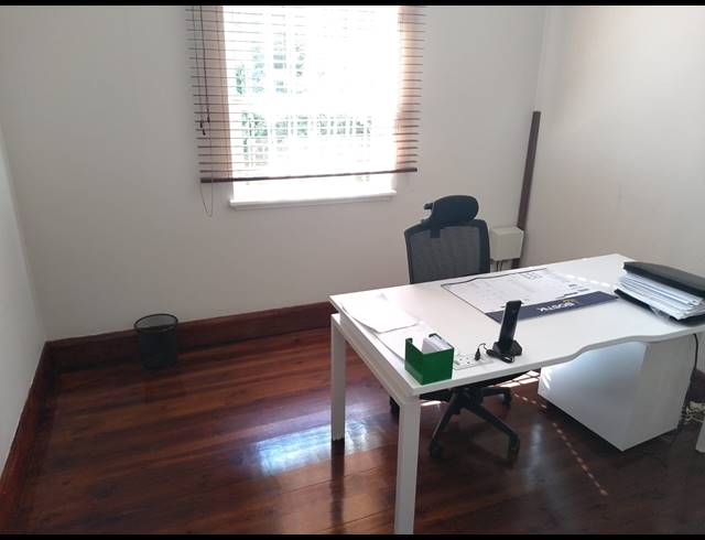 4 BEDROOM HOUSE FOR SALE IN GLENWOOD